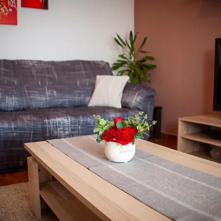 & Anita Apartman